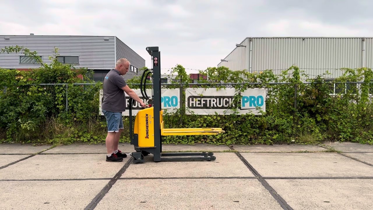 Jungheinrich HC110 hh 160 cm (2017) manuele stapelaar heft elektrisch te koop