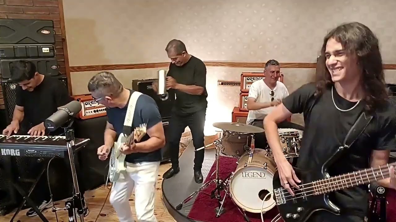 DANI RUÍZ -  Haciendo Música