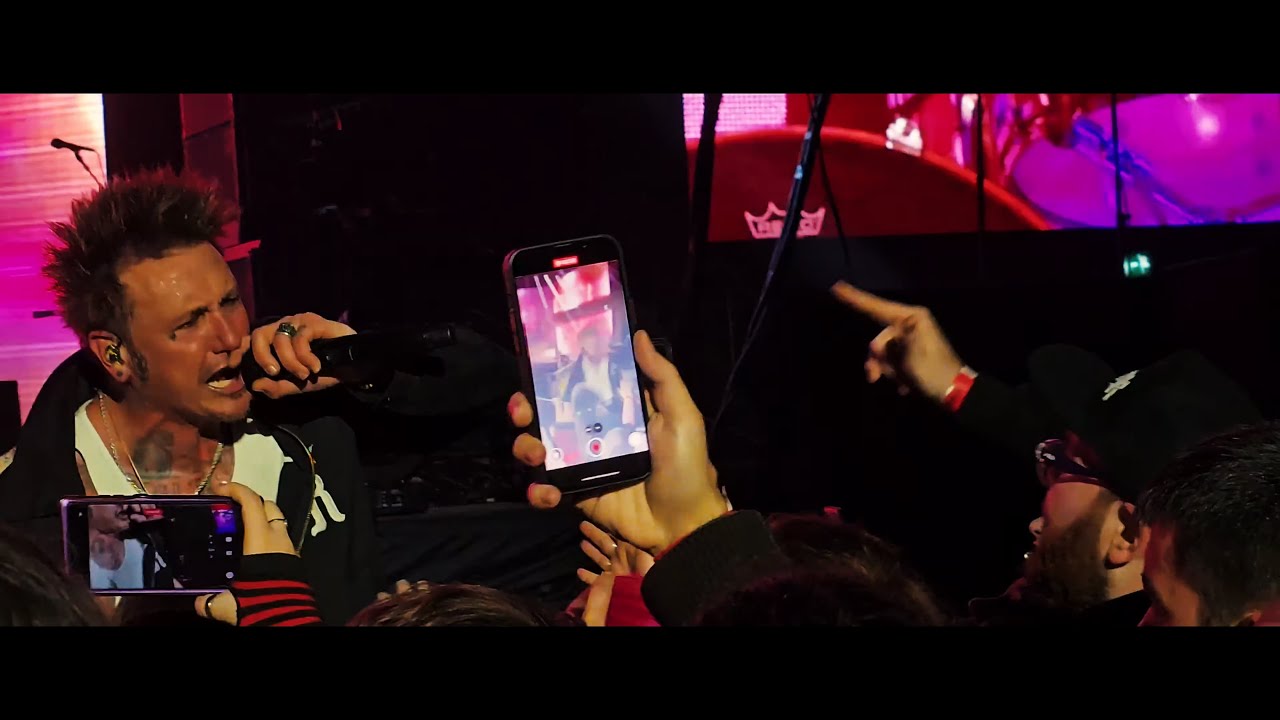 Papa Roach - ...To Be Loved (Live @ OVO Arena Wembley 2025) [MULTICAM]
