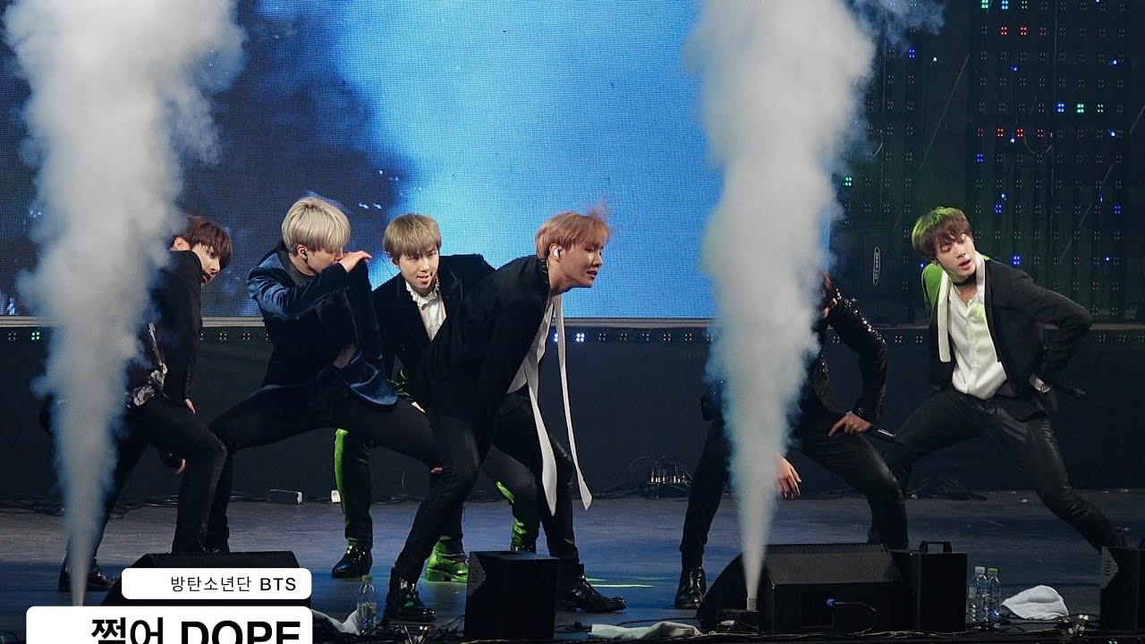 방탄소년단 BTS[4K직캠]쩔어 DOPE 논산@161222 Rock Music