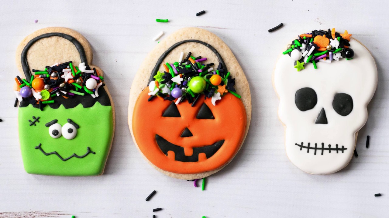 Halloween Candy Pail Cookies
