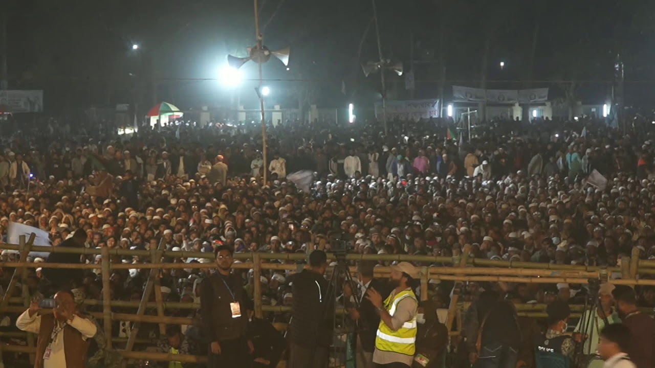 নির্বাচনী জনসভা