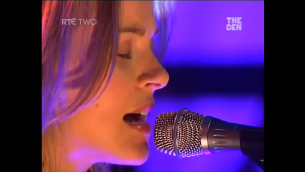 GEMMA HAYES(LIVE)ABSOLUTELY STUNNING WOW WOW WOW EDITED 2024