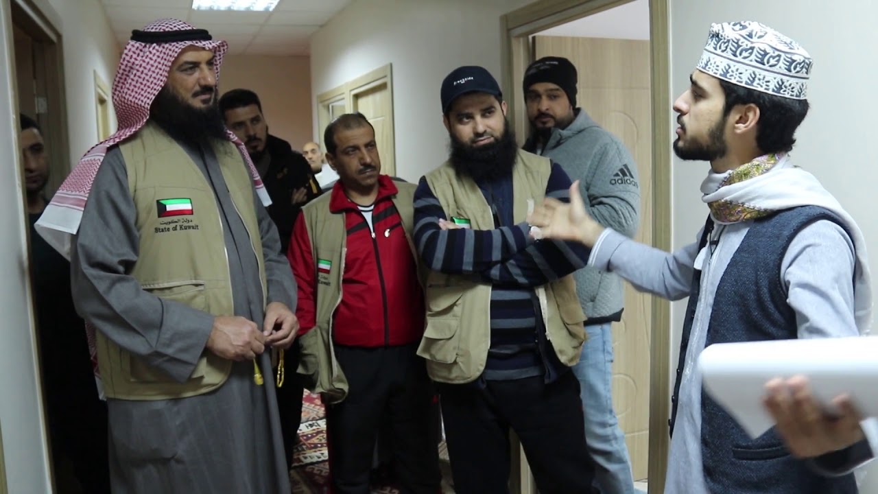 الشاعر العماني المتألق يوسف الكمالي يلقي قصيدة رائعة في وصف النبي صلى الله عليه وسلم