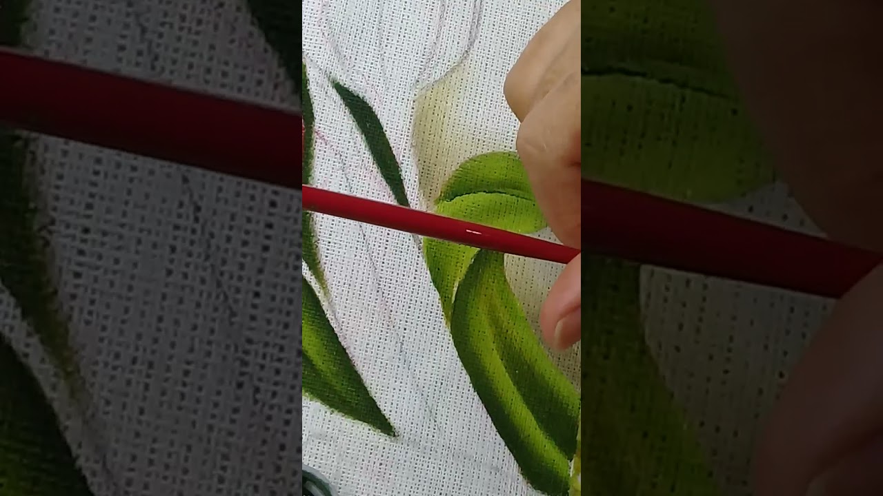 pintando folhas de tulipas...#amoracadapincelada