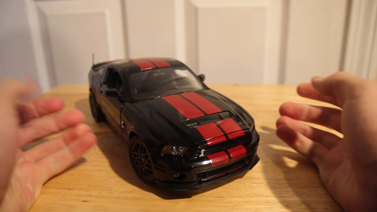 In Depth review: 1:18 Shelby GT500 by Shelby Collectibles.