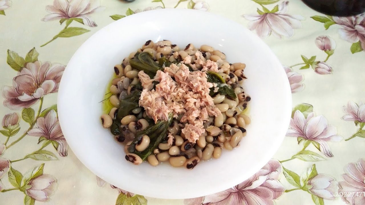 Cyprus traditional healthy food louvi with lahana/easy recipe