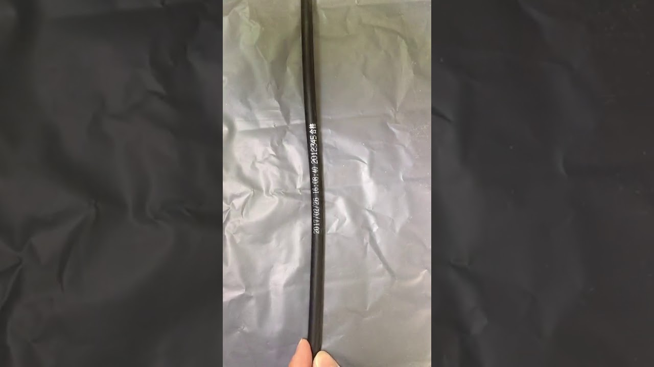 Handheld inkjet printer print on cable wire with white ink