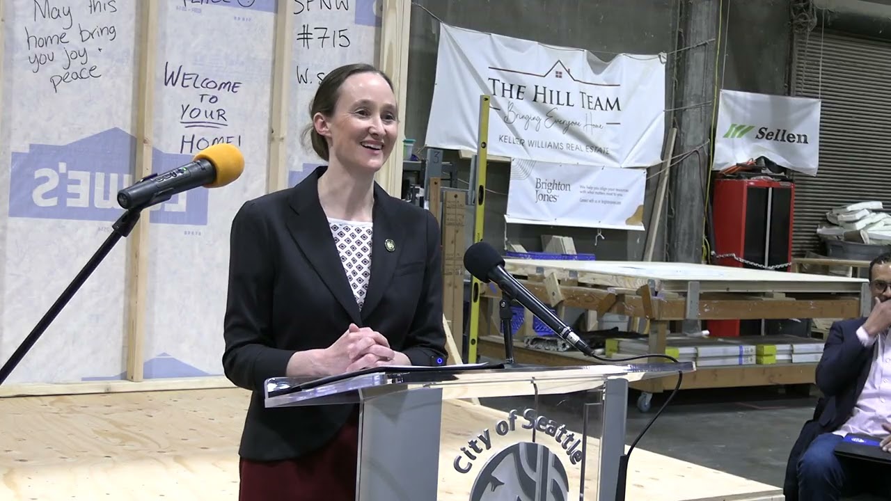Mayor Katie Wilson at The Hope Factory, announcing legislation and volunteerism campaign
