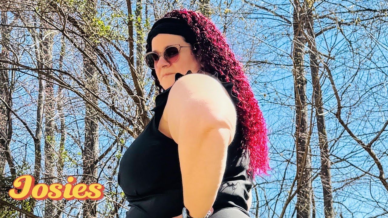 Josies: Plus-Size Model & Lipedema Advocate | Body Positivity ❤️