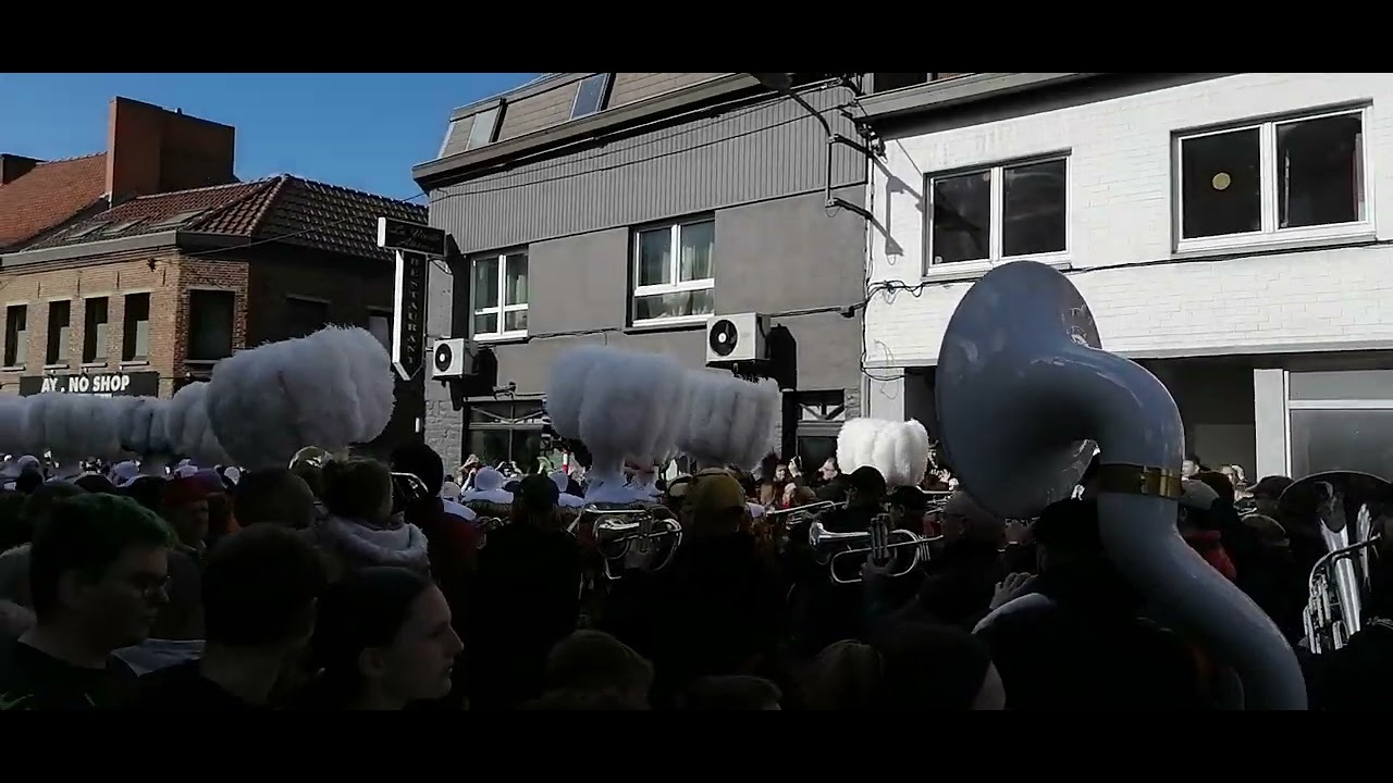 116ème Cavalcade : Cortège des Sociétés de Gilles / Jemappes (Belgique) / 2024