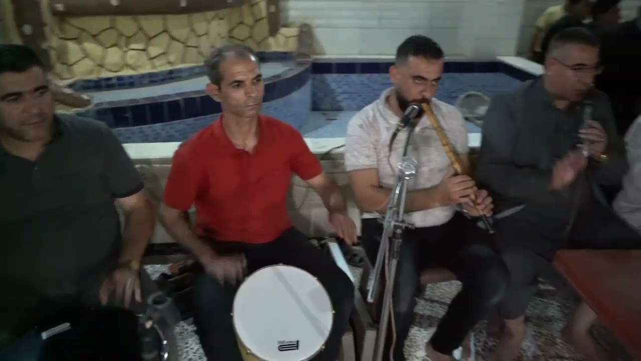 2 ١