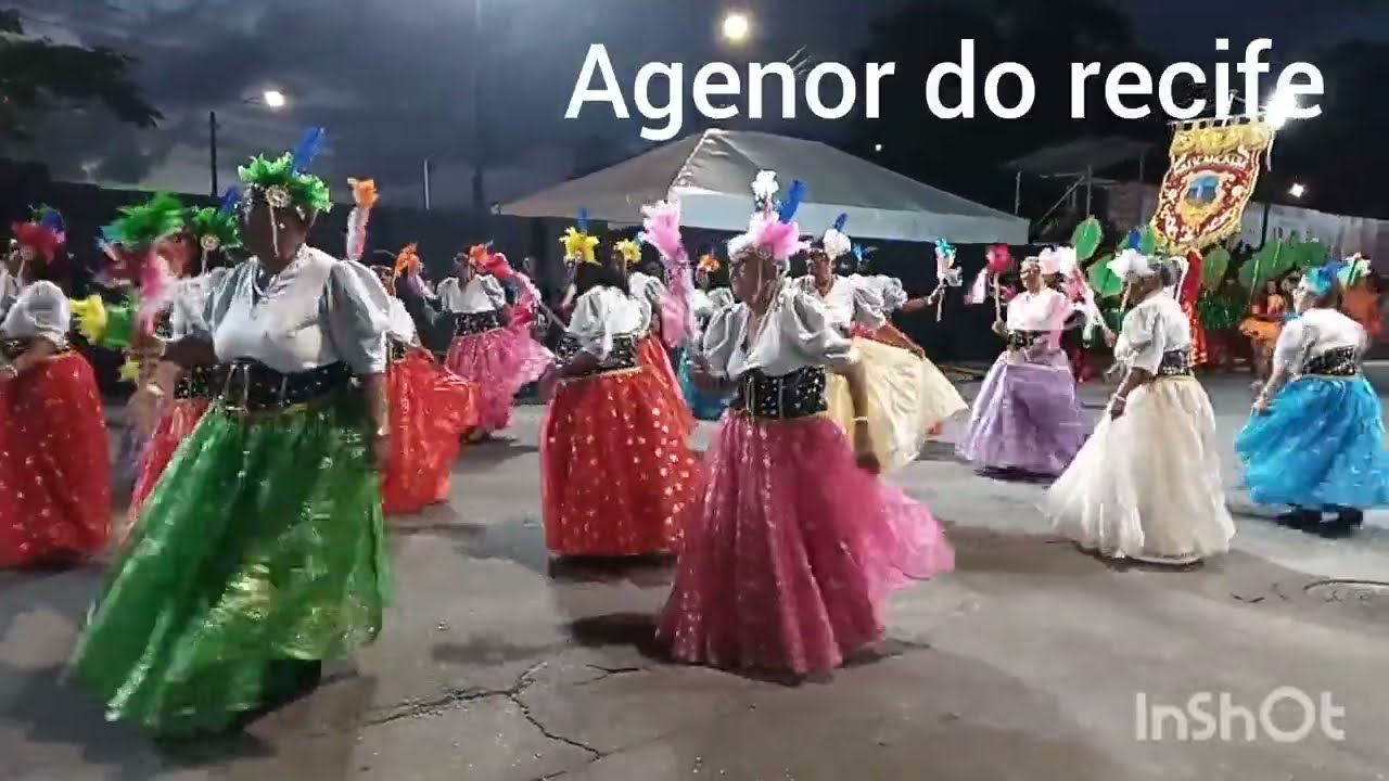 Avenida do forte está em festa carnaval 2026 recife pe