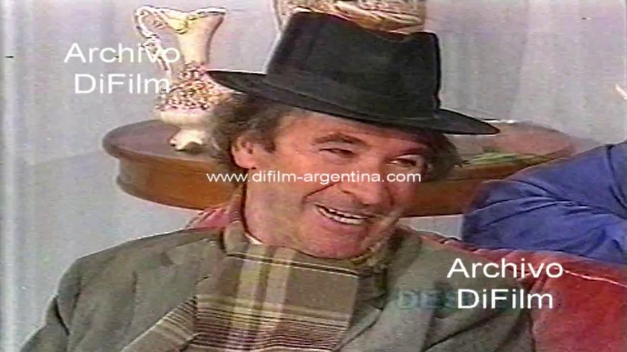 Minguito entrevista al presidente electo Carlos Saul Menem 1989