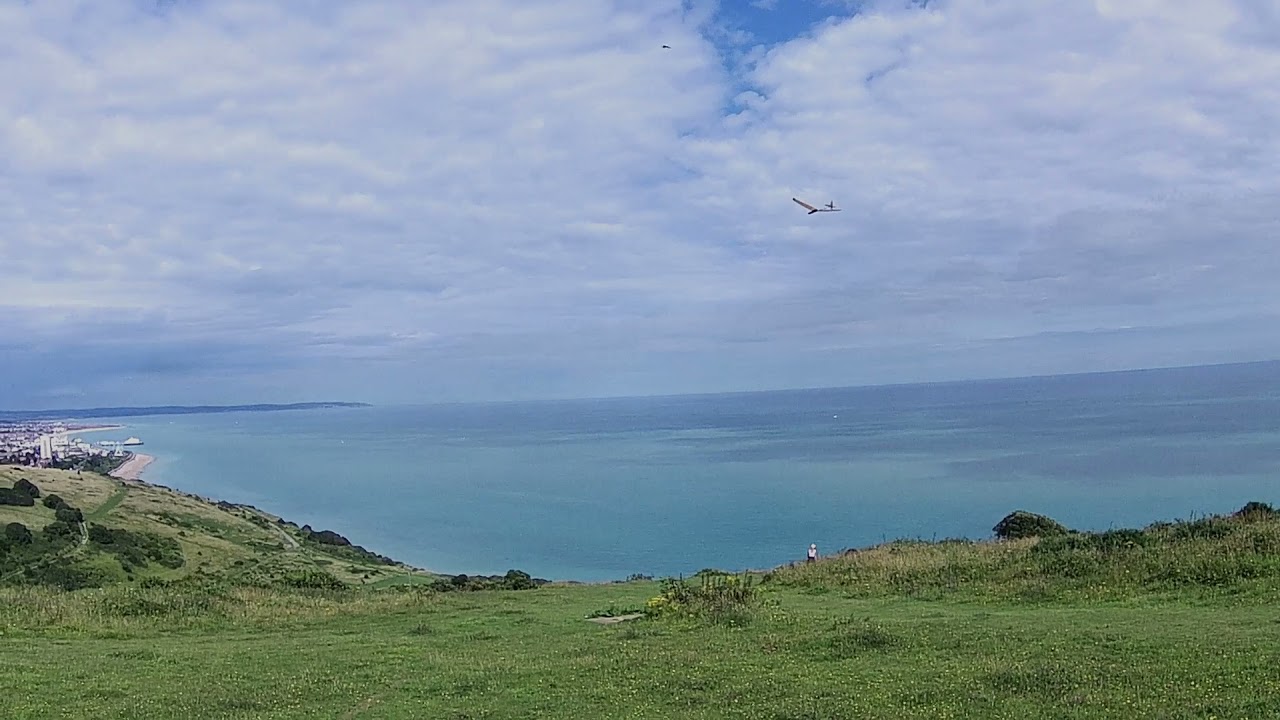 Alt DLG: Soaring on Beachy Head, Sussex.
