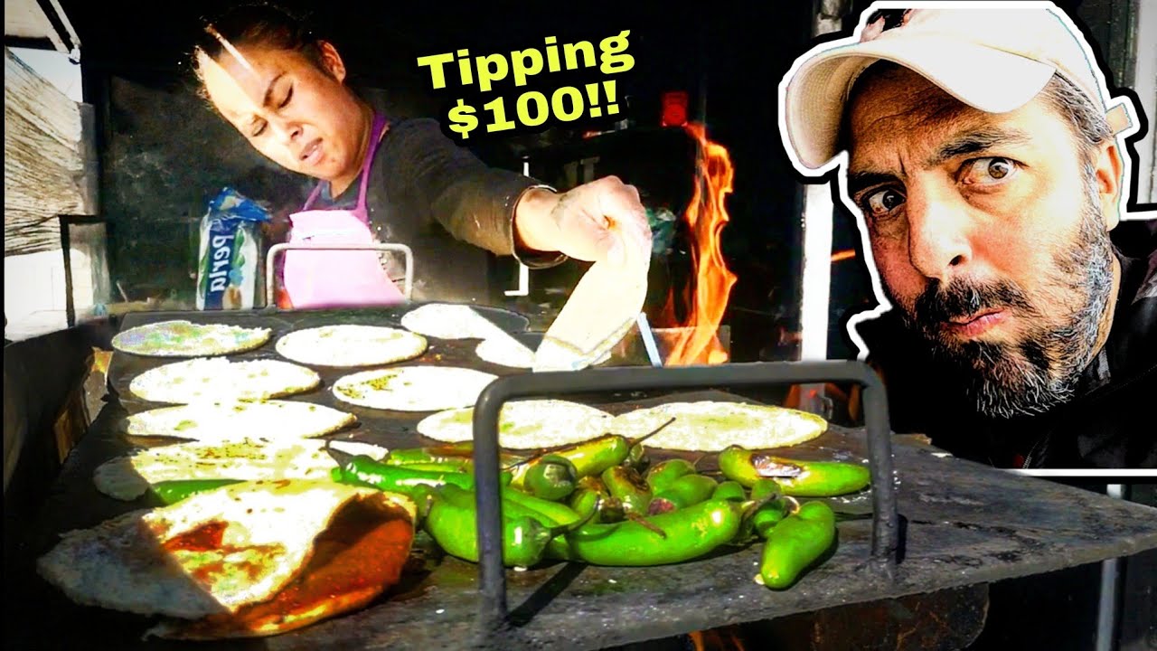 UNEXPECTED Reaction After Delivering A $100 DOLLAR TIP In Mexico - Mexican Street Food GORDITAS!!