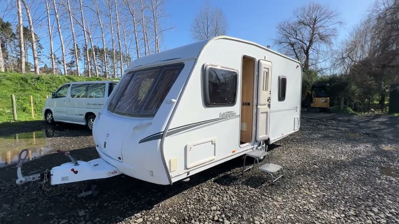 2007 Abbey Vogue 470 4 berth caravan walk around