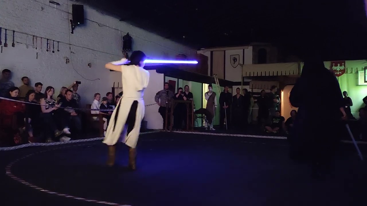 Mistrzostwa w Walce na Miecze Świetlne - choreografia Szermjeży