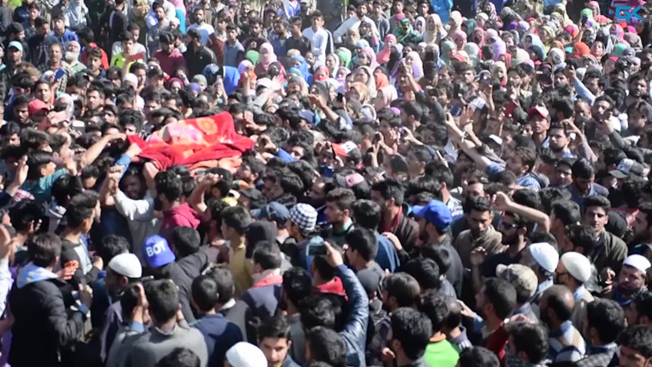 Thousands attend last rites of slain militants Sameer Tiger, Aqib Khan in Pulwama