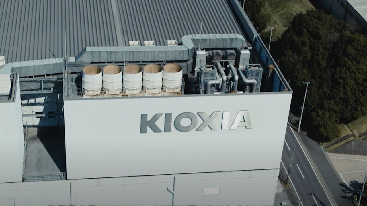 KIOXIA SSDs Support Your Digital Transformation