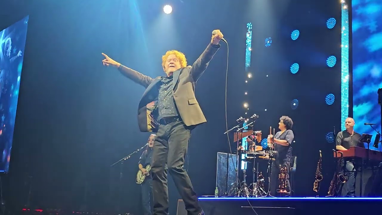 Simply Red - Stars -- 40 th Anniversary Tour 2025 - SAP Arena Mannheim - 2025 -@simplyred 