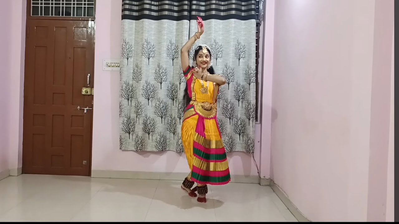 Muralidhara Kauthuvam | Bharatnatyam |  Anakha Nair #classicaldance #youtubevideo #dance 