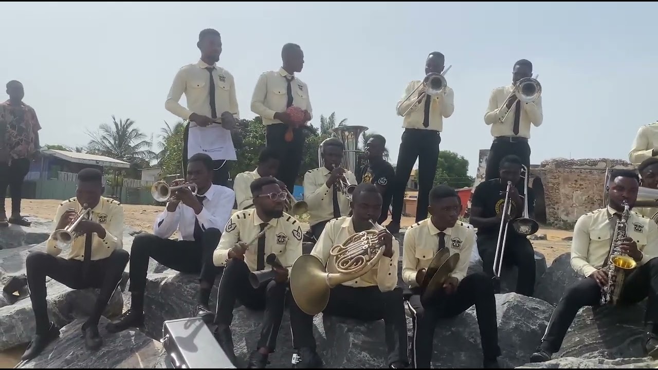 Enjoy this newest medley from the Camp of PYB💛🖤💛
