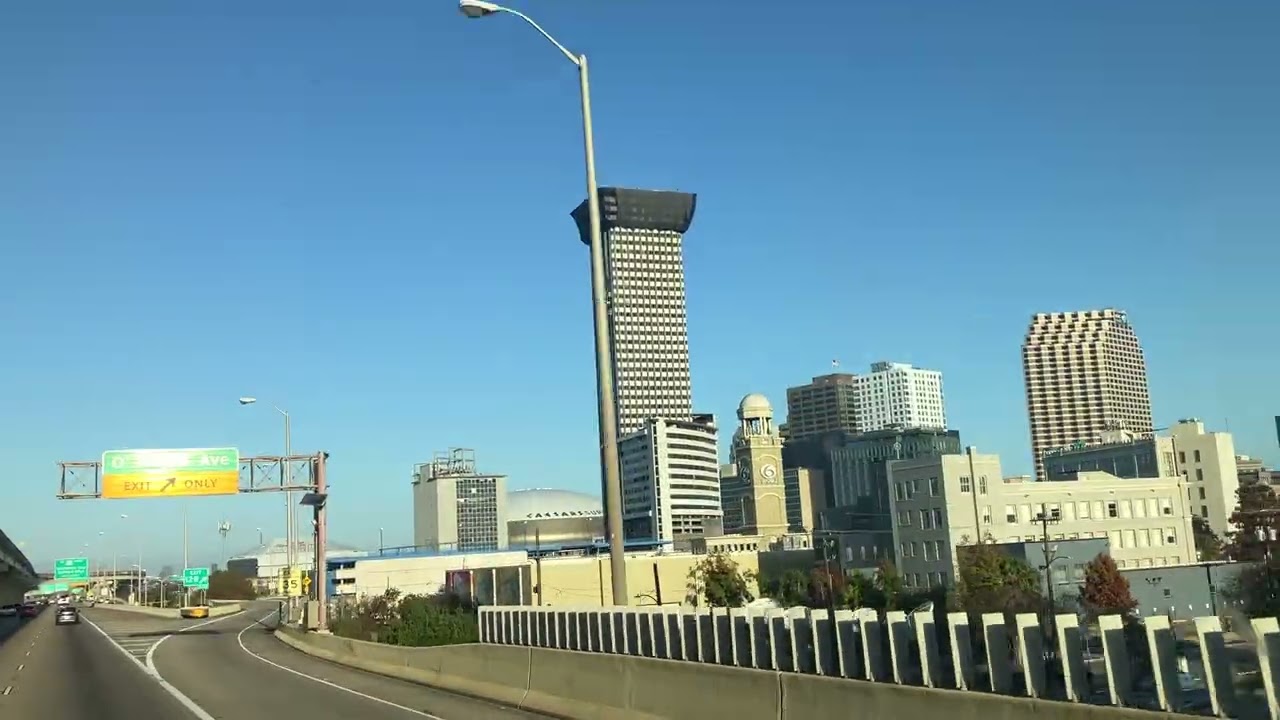 Новый Орлеан озеро Пончартрэйн штат Луизиана США New Orleans Lake Pontchartrain LA I-10 Louisiana