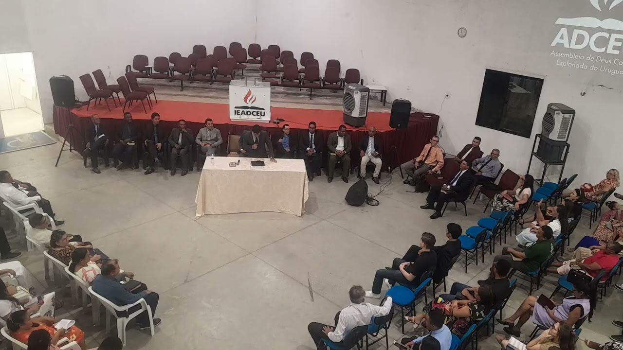 DC.WYNGLINTON FAZENDO A APRESENTA&Ccedil;&Atilde;O DOS VIISTANTES.E CONGREGA&Ccedil;&Otilde;ES.CULTO ENSINO E DOUTRINA-SEMADCEU.