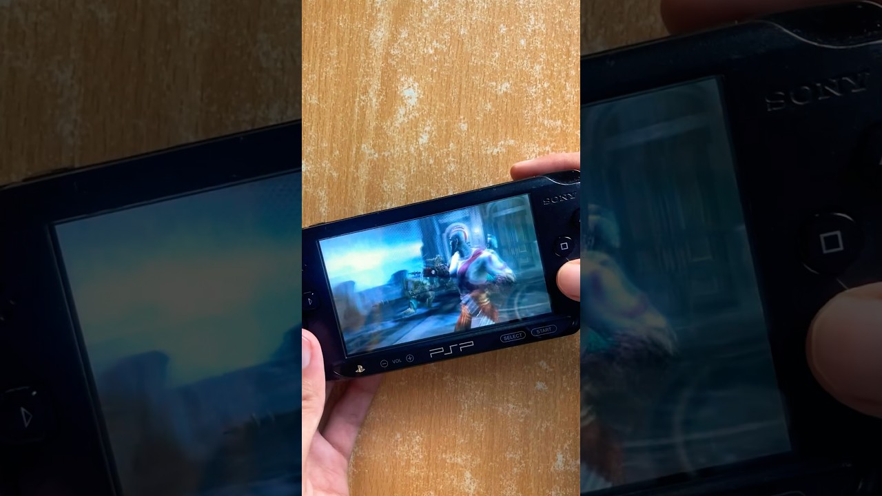 God Of War⚔️ on PSP🎮 in 2025😱 #gow #godofwar #psp #kratos #asmr #fyp #shorts