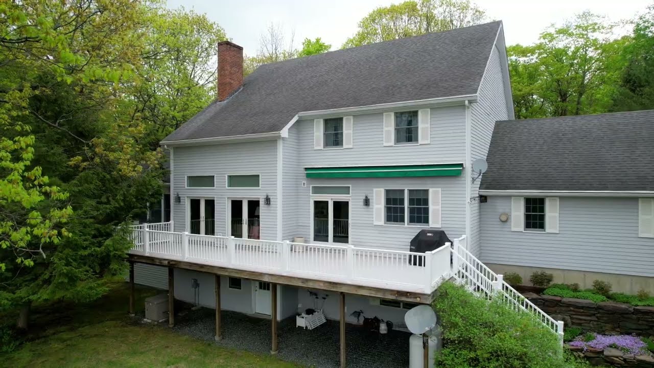 SOLD: 126 PRIMROSE LANE - Quechee, VT / $900,000
