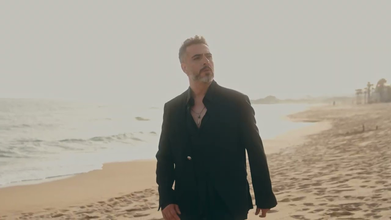 &Tau;&zeta;&epsilon;&phi;&iota;- &Pi;ά&lambda;&iota; &Pi;ά&lambda;&iota; (Cefi -Pali Pali)