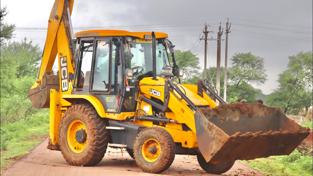 JCB 3DX Backhoe Going to Cleaning the Drain in Village and Remove Water