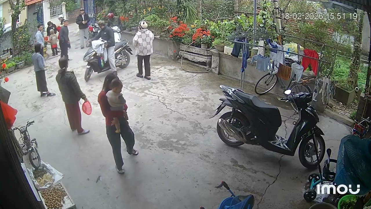 Đội múa thôn Di linh Cháu : Kiên Loan Lộc Giang chúc Tết 02/01/26
