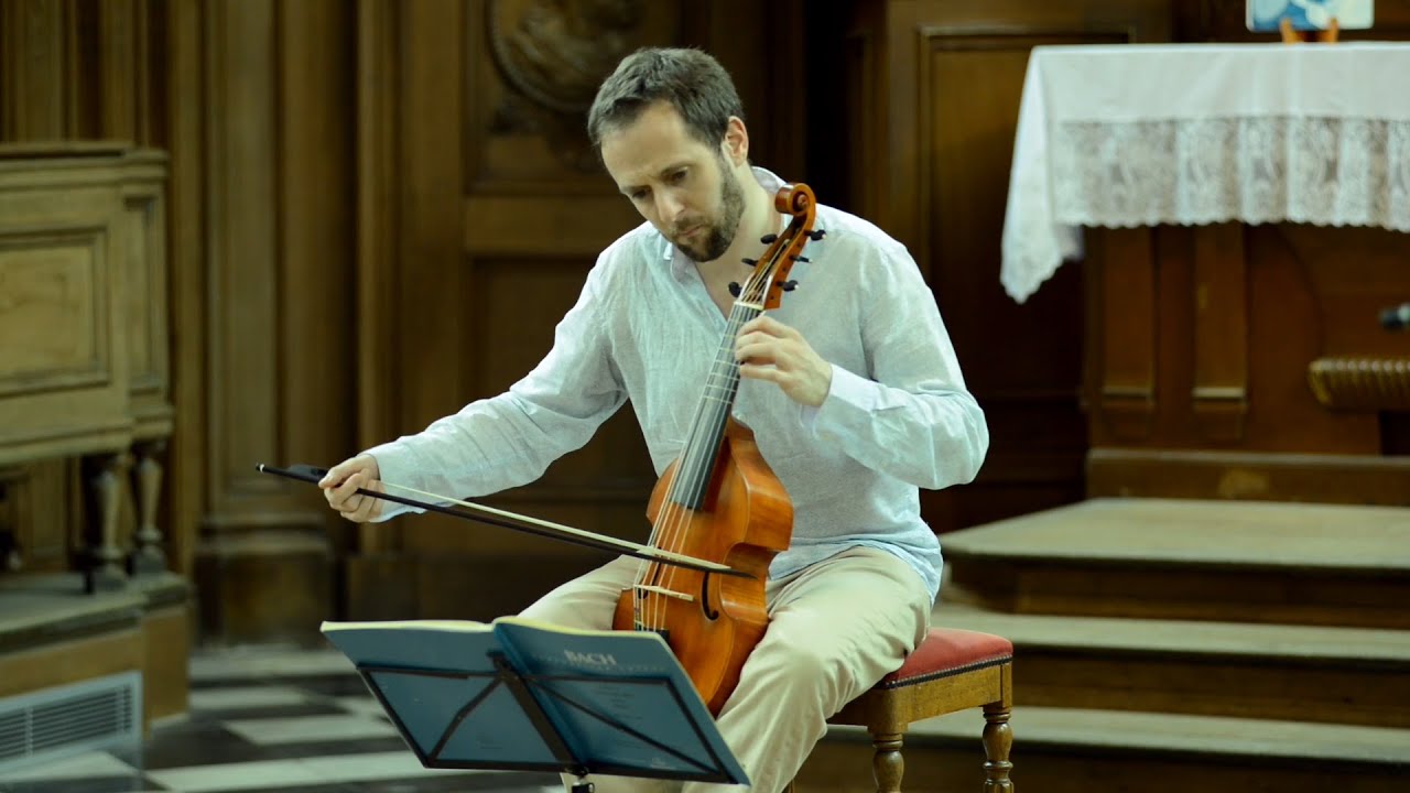 BACH // 'Cello Suite No. 1 in G Major, BWV 1007: III. Courante' by Ronan Kernoa
