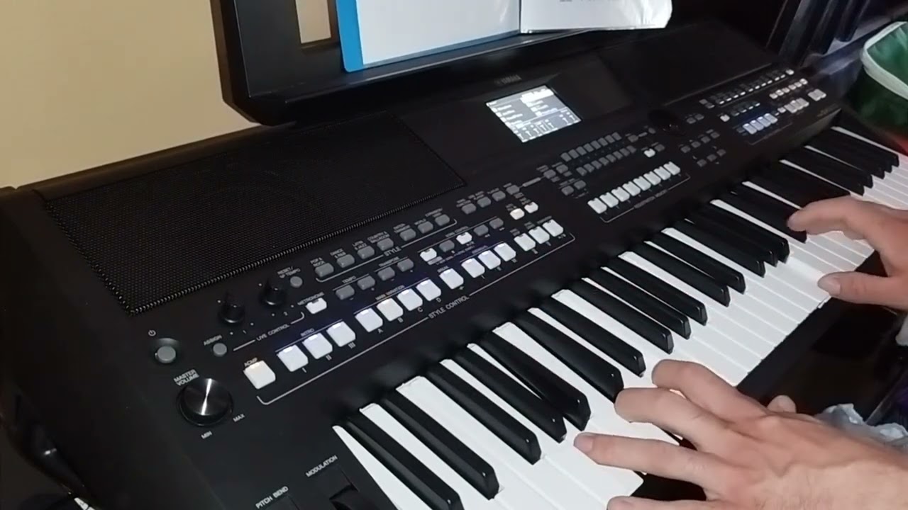 Halvány őszi rózsa - cover - Yamaha PSR SX600  (3+2 zenekar)