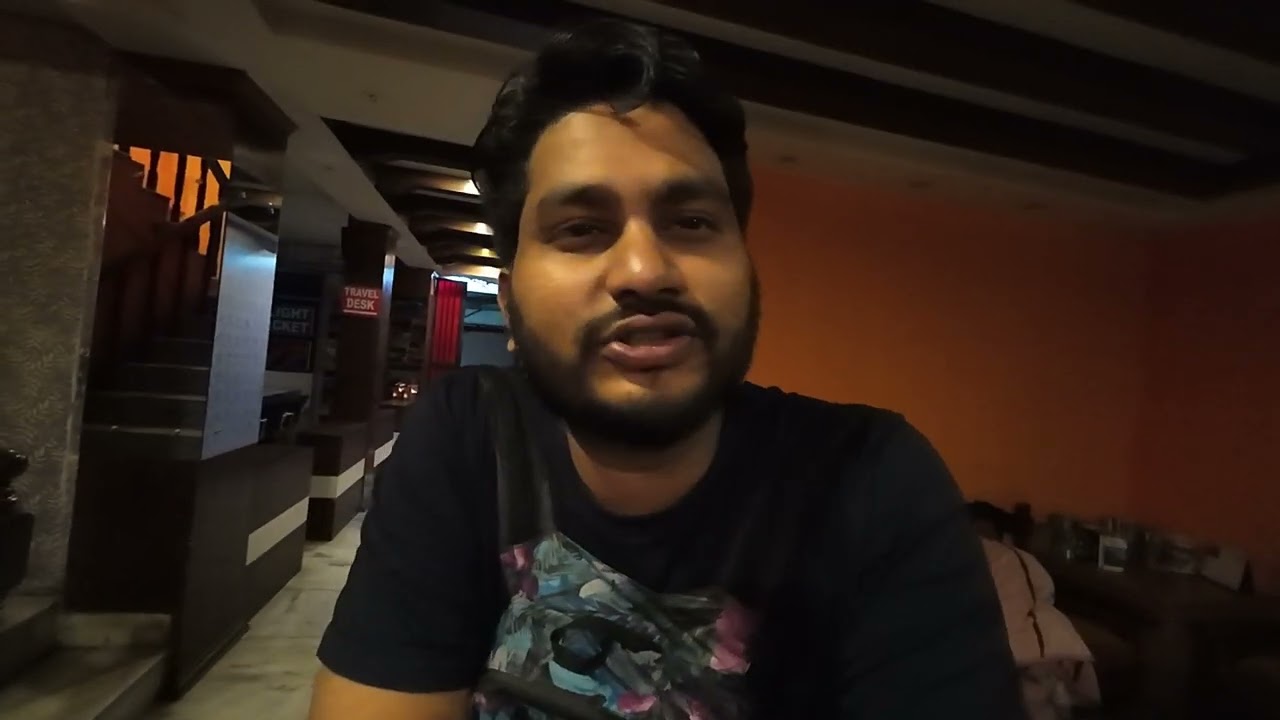 রাতের থামেল কেমন? নেপালের কাঠমান্ডুতে হালাল খাবার, হোটেলের দাম ও সিক্রেট 🇳🇵🌙 || Biker Eyes