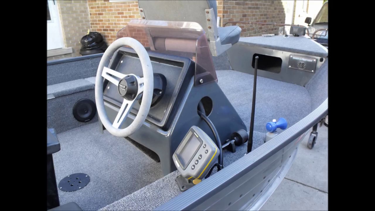 Restoring a Bass Tracker