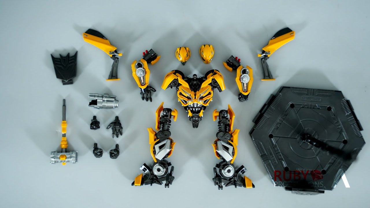 BUMBLEBEE Transformers Movie The Last Knight Speed Build | Model Kit | Trumpeter SK-07