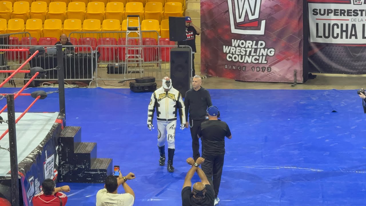 El Gran Conflicto WWC: Rey Gonzalez vs Lightning 