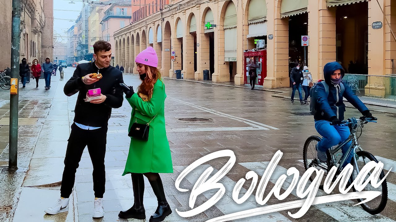 THE MOST QUIET BOLOGNA WITH SNOW. Italy - 4k Walking Tour around the City - Travel Guide. #Italy
