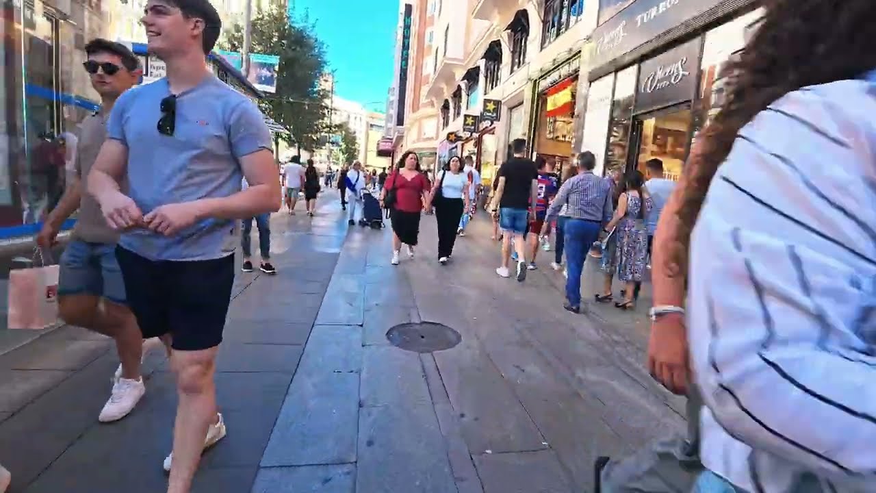 Gran Vía, Madrid, Spain. || Walking Tour || 2024 || 4K