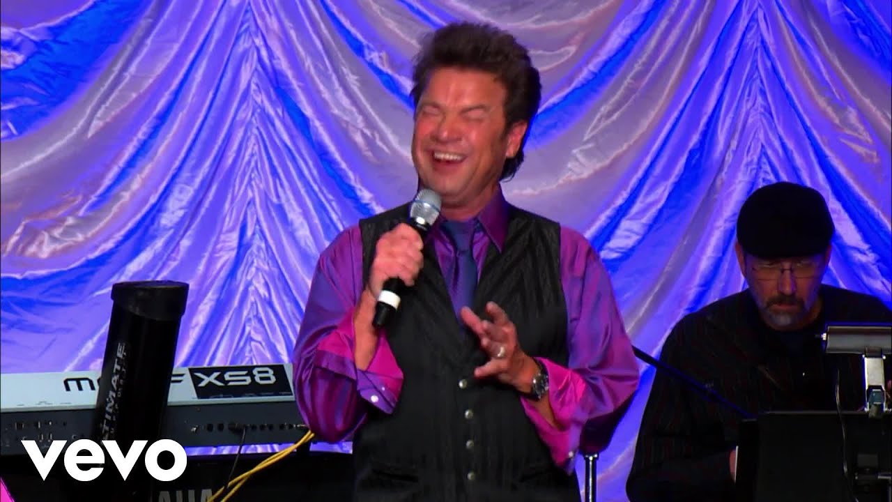 Russ Taff - Here Comes Jesus (Live) ft. Russ Taff