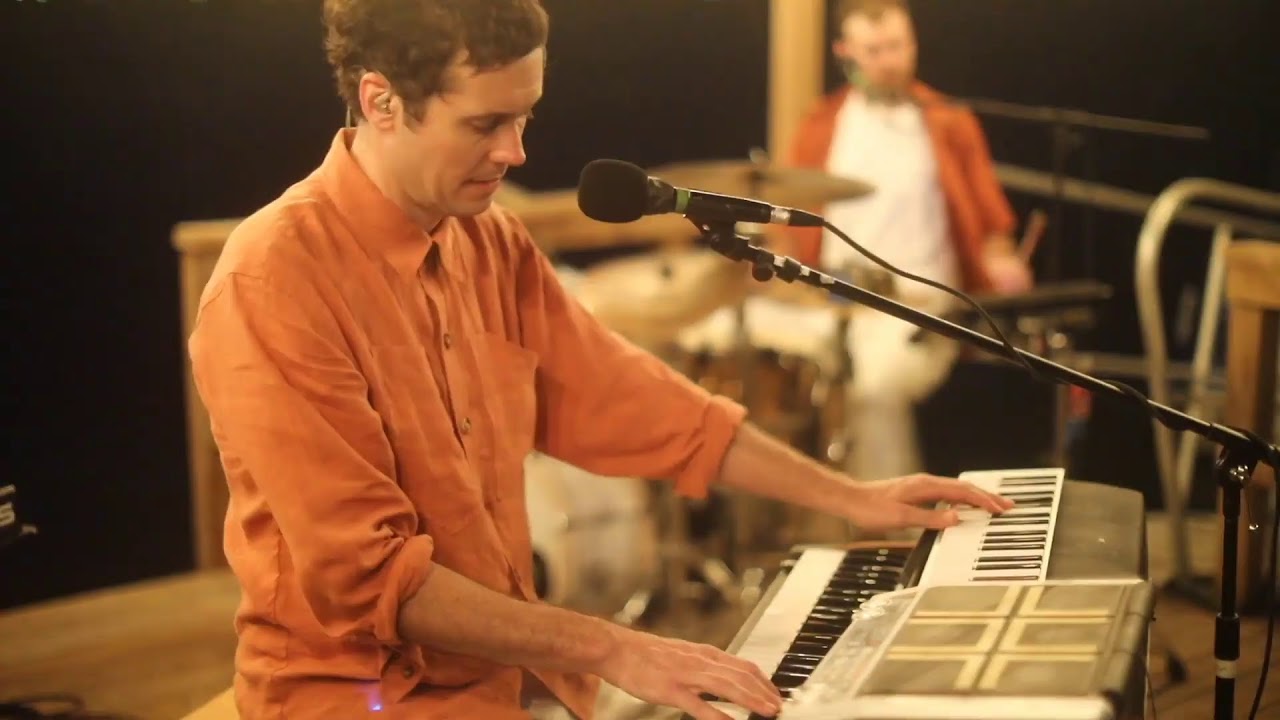 Washed Out - &ldquo;Purple Noon&rdquo; Release Performance