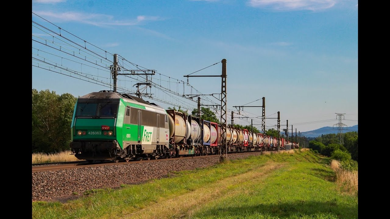 BB26063 et quelques trains &agrave; Pontanevaux