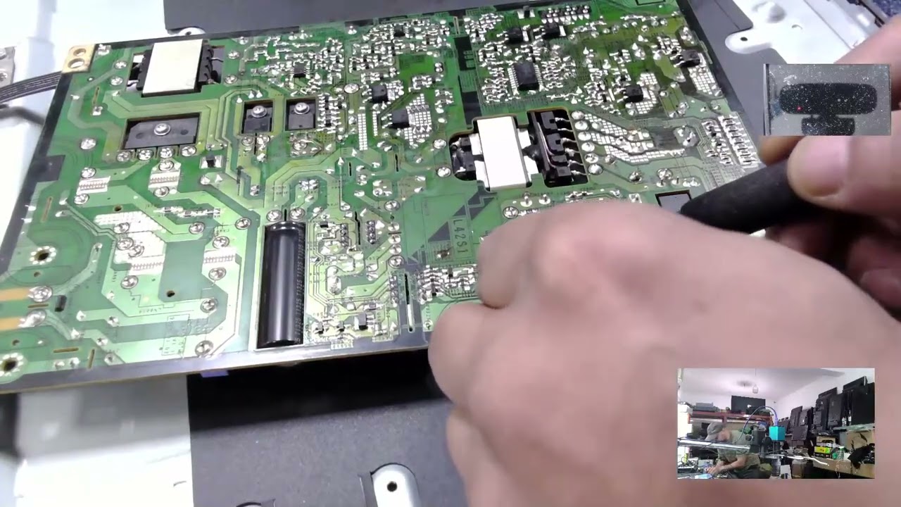 مقاومة تغيرت قيمتها تسببت في توقف تلفاز لنكتشف SAMSUNG UE42F5070