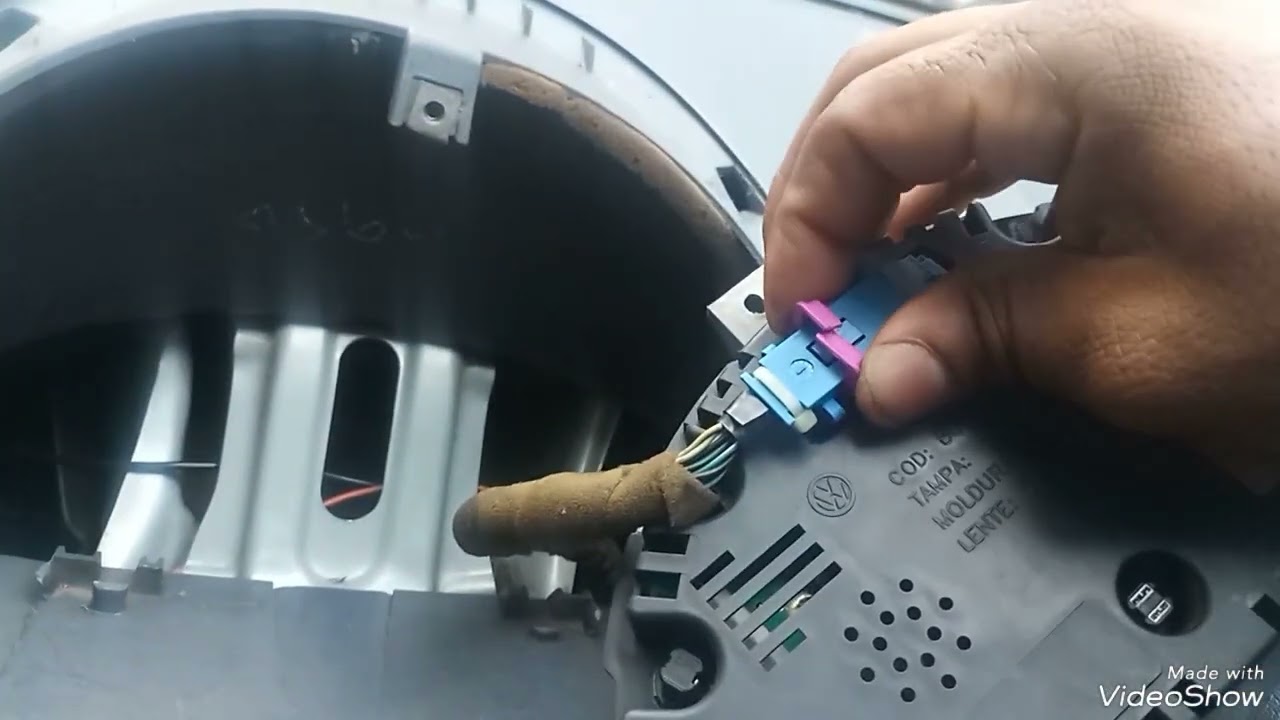 colocando painel de instrumentos no gol g4 com marcador de temperatura