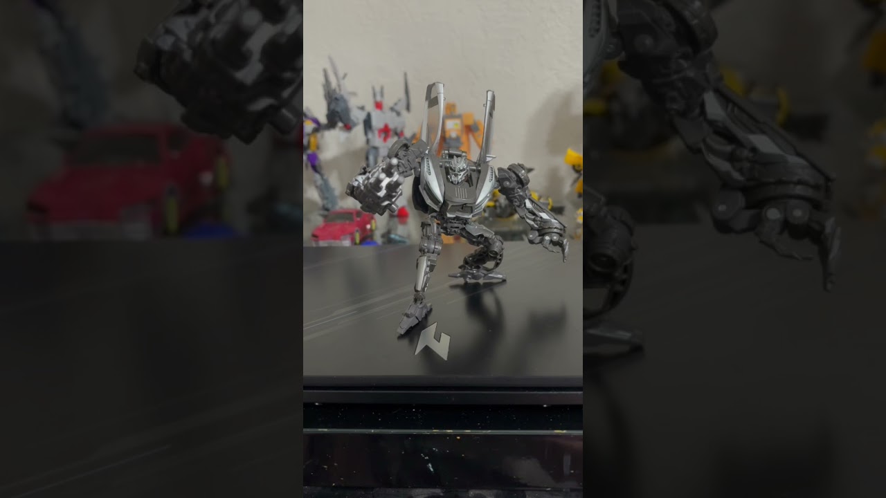 Studio Series Sideways
