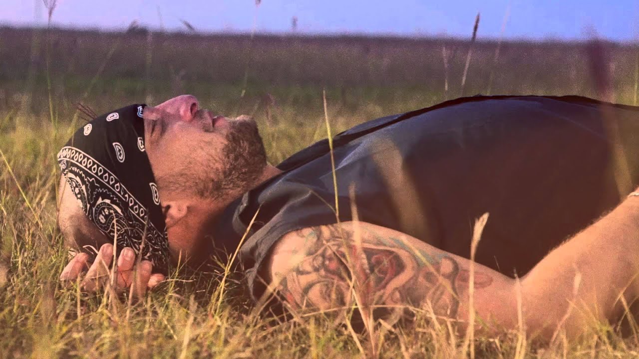 BeatKOHO - Túlélők (közr. streetROYAL & Török Béci) official music video 2015