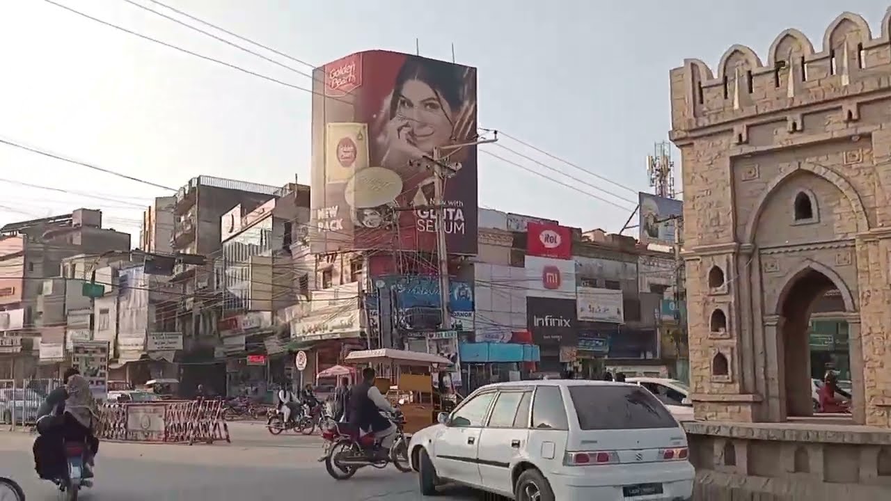 Exploring The Lively Streets of Jhelum Pakistan | My Best Tour of Shandar Chowk Jhelum 